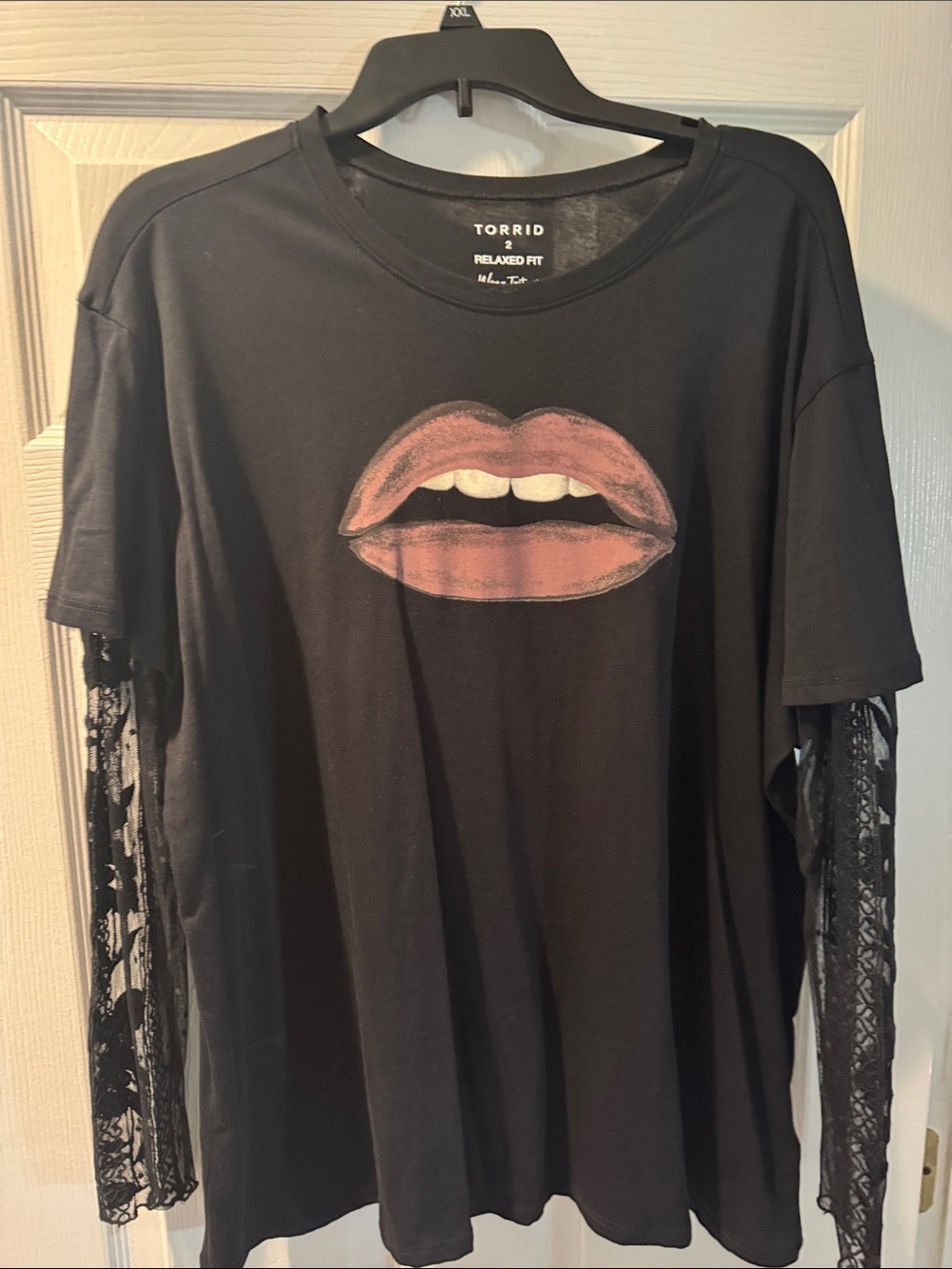 torrid Black Tee with Pink Lip Graphic and Lace Sleeve Insets